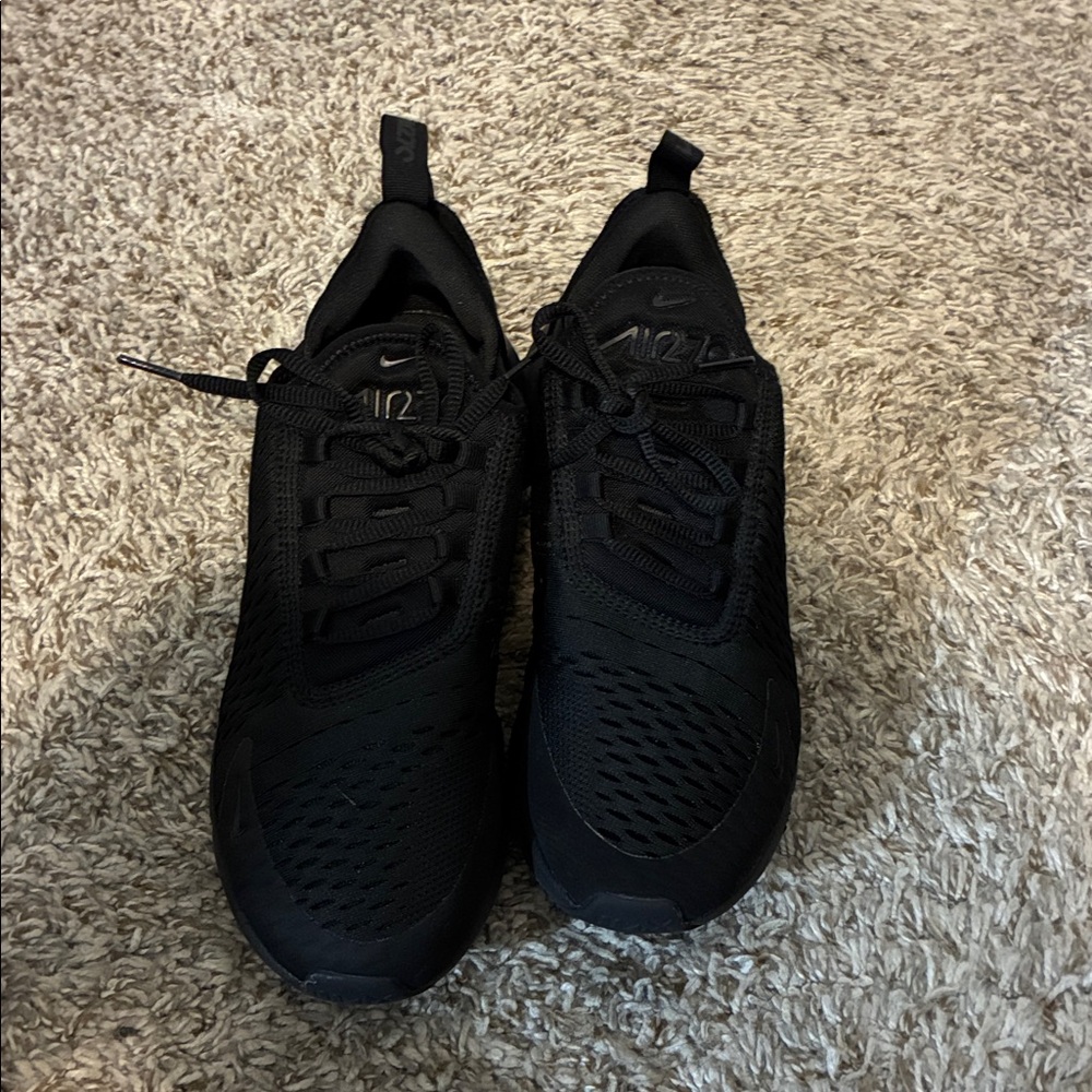 Nike Black Air Max 270